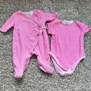 Baby Guess Pink Leopard Print Bodysuit & Footed Pajamas Set 0-3 Months